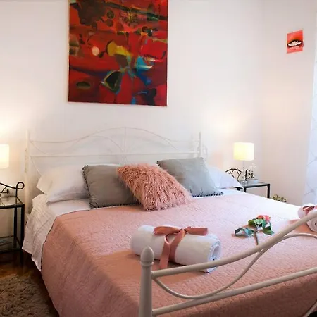 Apartment Dumaneo Art - Two Bedroom Split